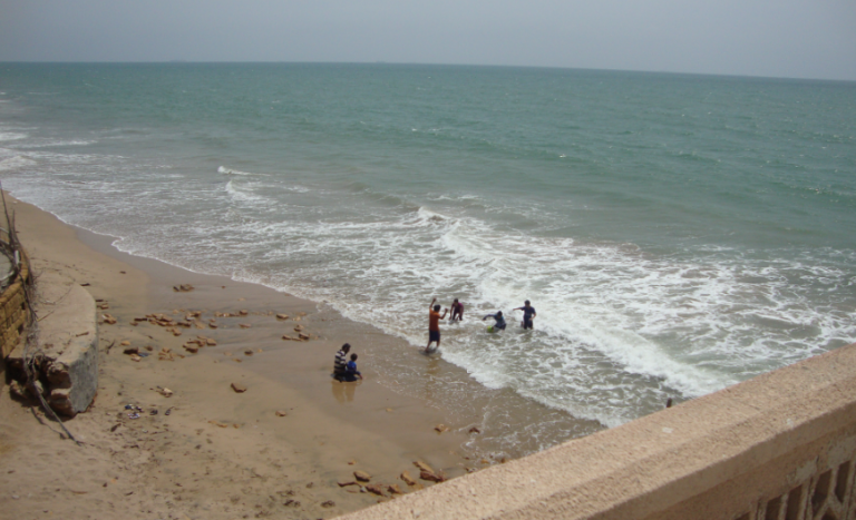 Karachi Imposes Two-Month Ban on Sea Swimming Amid Rising Safety Concerns