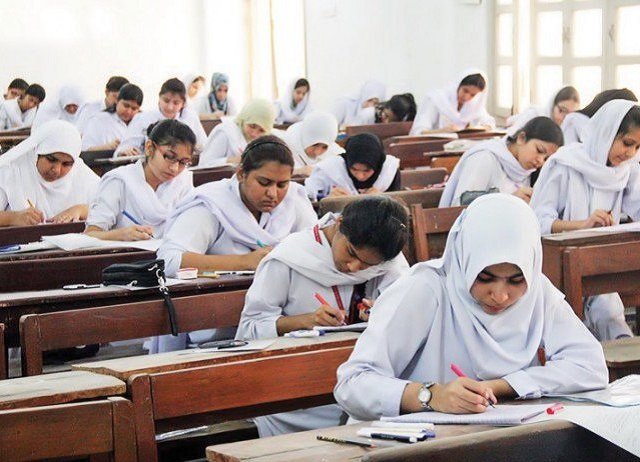 Karachi Board Reschedules Intermediate Exams Amid Heatwave, Sets New Dates for 2024