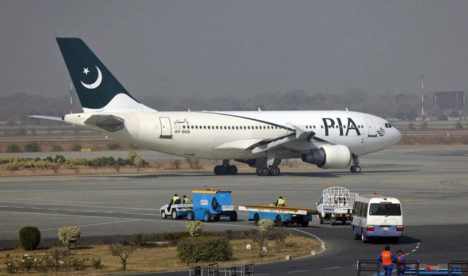 Plane Carrying Sindh Governor Makes Emergency Landing at Karachi Airport