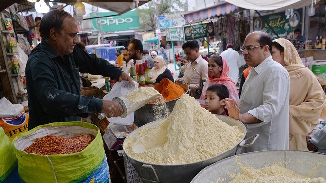 Karachi Authorities Announce New Wheat Flour Prices