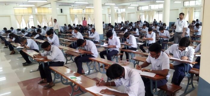 Zoology Exam Paper Leaked and Viral on Social Media in Karachi