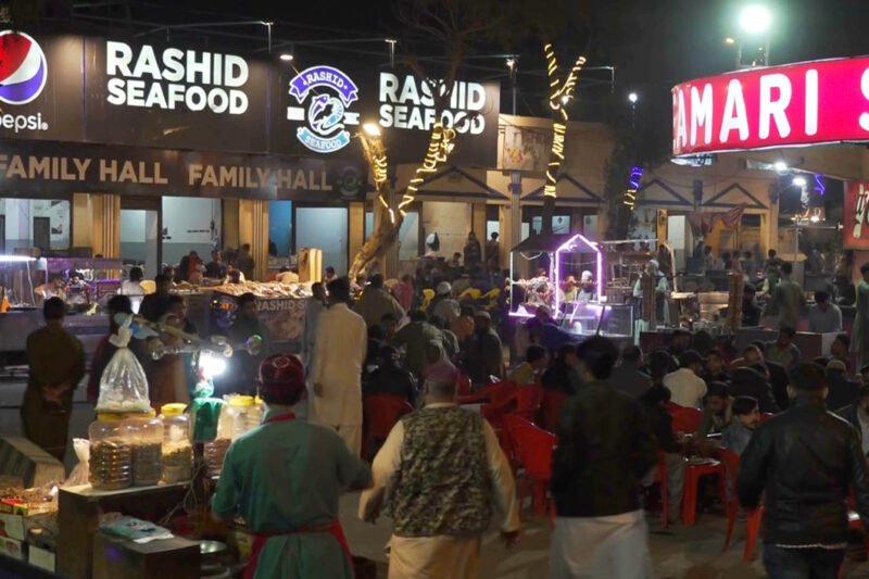 Top 10 Must-Visit Food Streets in Karachi for Food Lovers